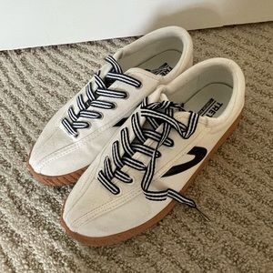 tretorn tennis sneaker